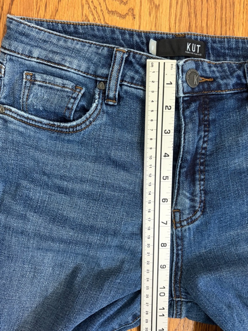 Kut from the Kloth Straight Leg Raw Hem Cropped Jeans (8) - Picture 6 of 8